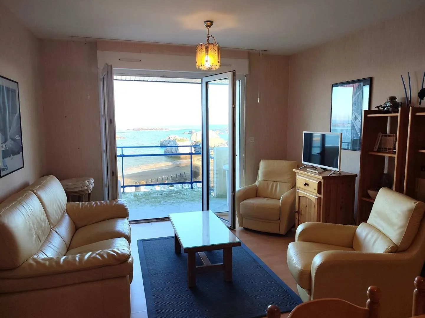 Apartment Appartement Avec Vue Exceptionnelle Sur Mer, Face Au Coz Pors A Tregastel - Ref 728